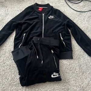 Velour Nike jogger matching sweatsuit